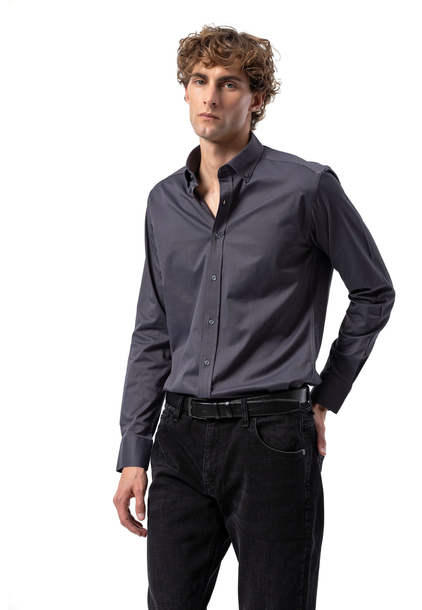 BH101 Modernes Herren Business-Hemd – Slim Fit, Bügelleicht & Komfortabel