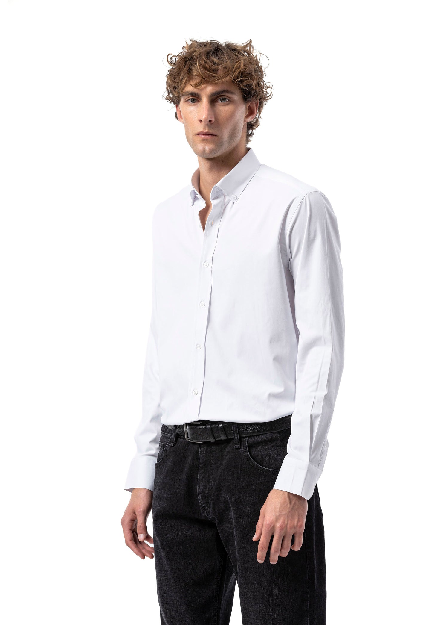 BH101 Modernes Herren Business-Hemd – Slim Fit, Bügelleicht & Komfortabel