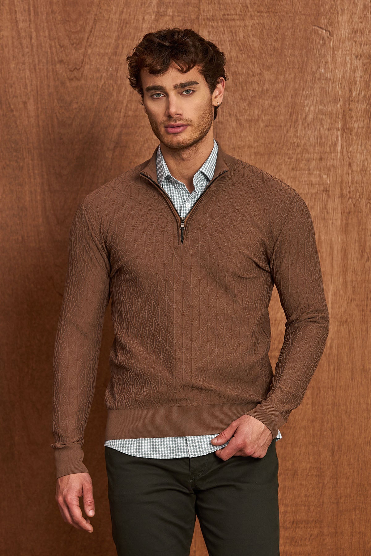 BP204 Herren Pullover mit Reißverschlusskragen – Regular Fit