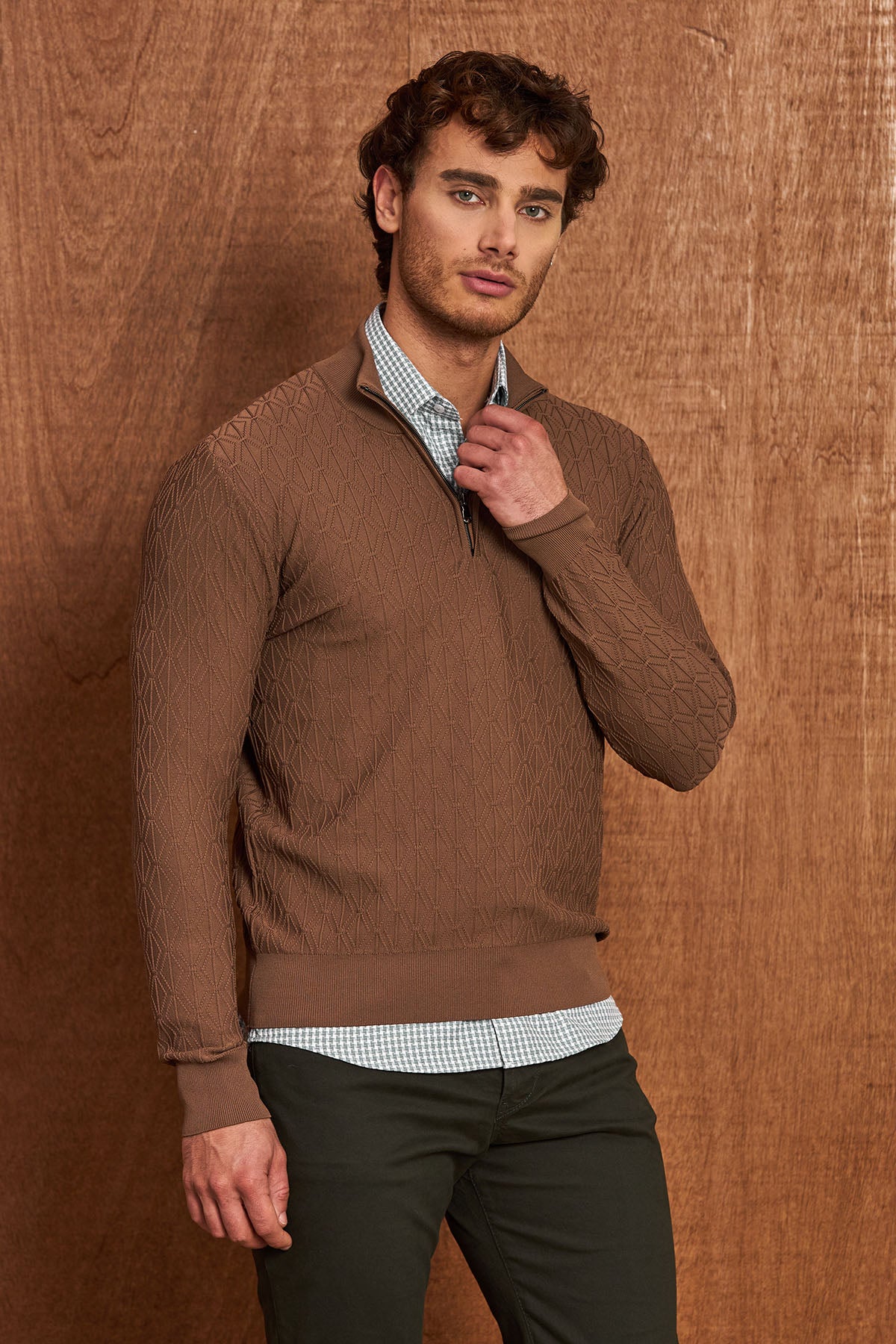 BP204 Herren Pullover mit Reißverschlusskragen – Regular Fit